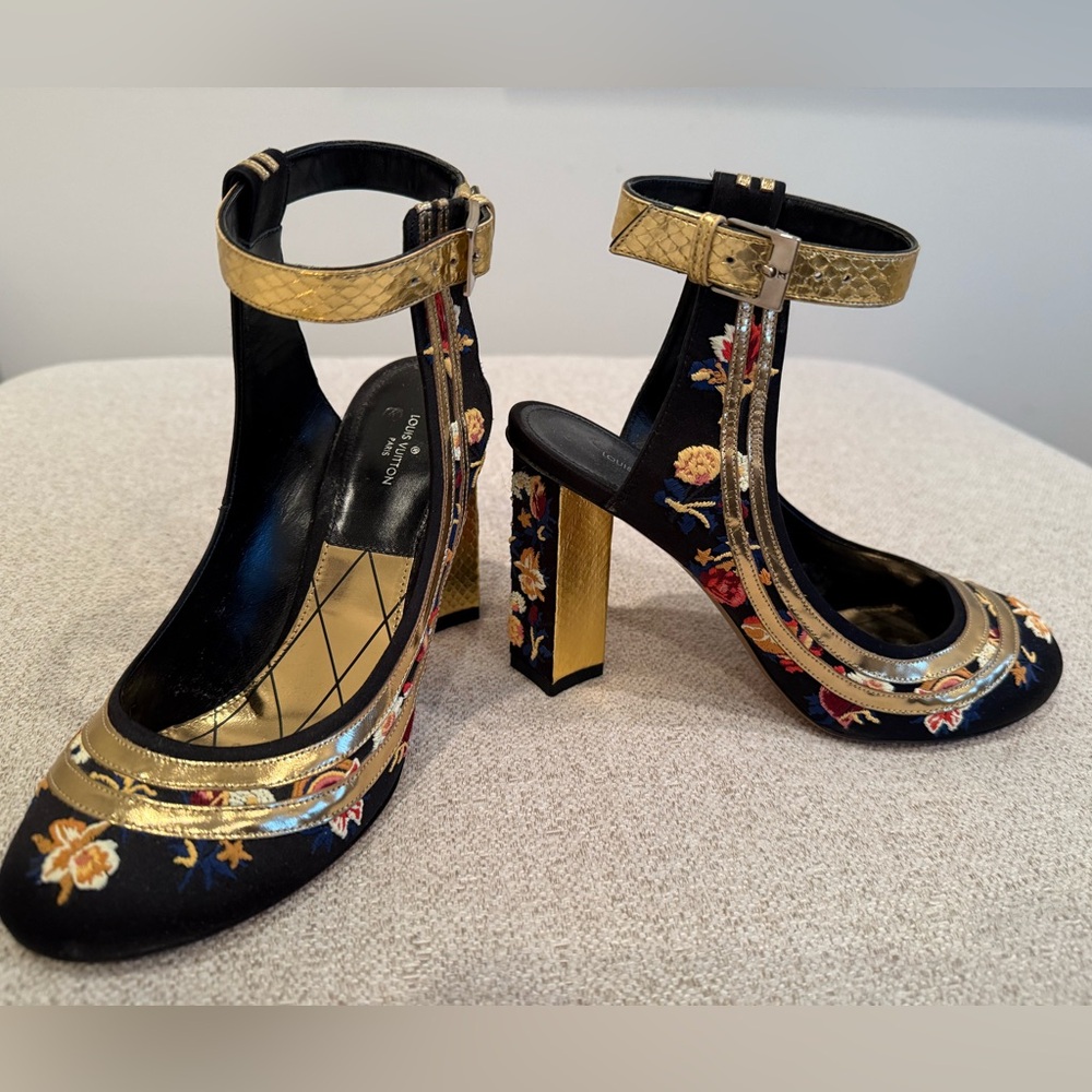 Louis Vuitton Women’s shoes - Marc Jacob collection - Size 37.5 - Picture 5 of 5